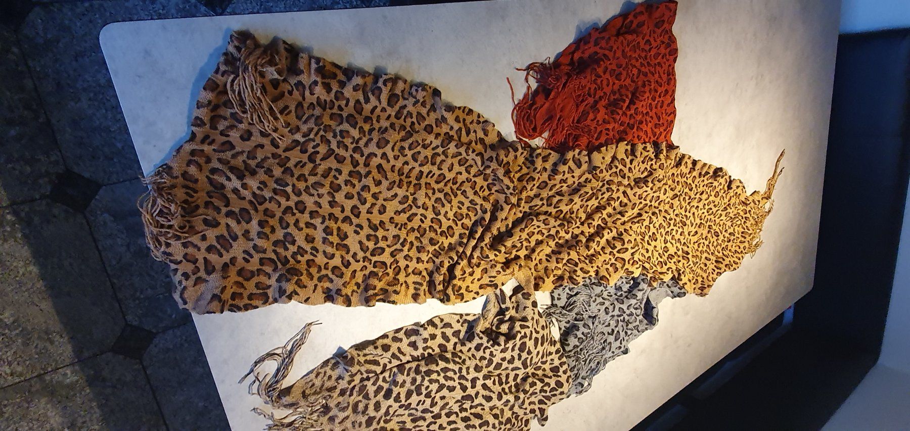 Foulard & Sciarpe: Schal 5 Stück – Usato da Freienstein venduto da Widder11 2