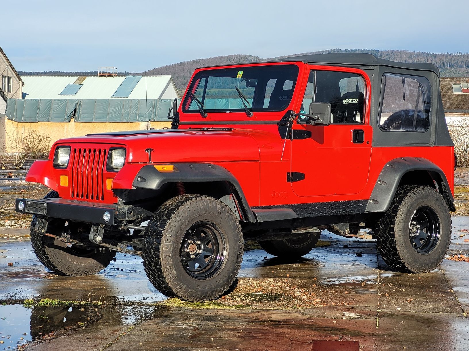 Jeep Automobili: jeep wrangler 4.0 – Usato da Laufen venduto da Nachlasverkauf