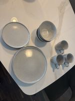 Geschirr Set gebraucht in grau - 15-teilig