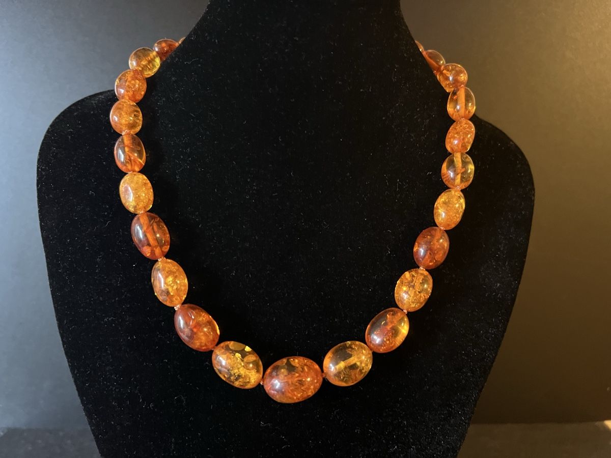 Ketten: Baltic Amber Necklace - Gold Plated Silver – Neu und originalverpackt aus Rüschlikon von ThereseJewelryDesign 3