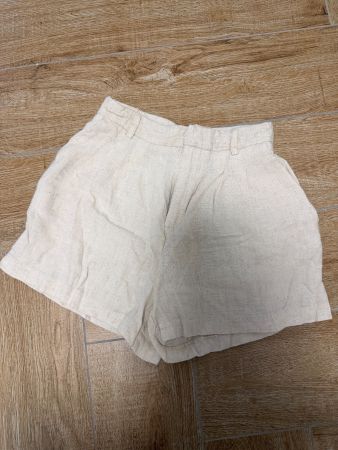 *NEU* Stradivarius Leinenshorts