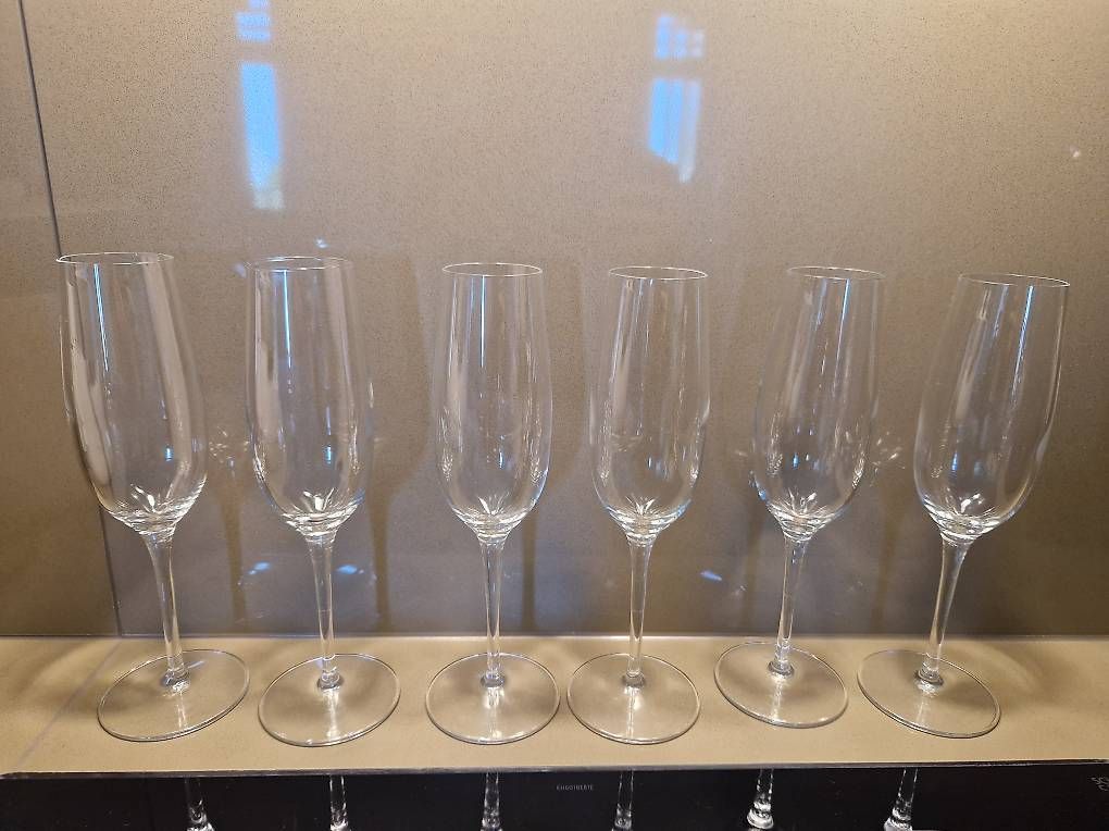 Migros Bicchieri: 6 Champagnergläser – Usato da Dübendorf venduto da MayaKK21