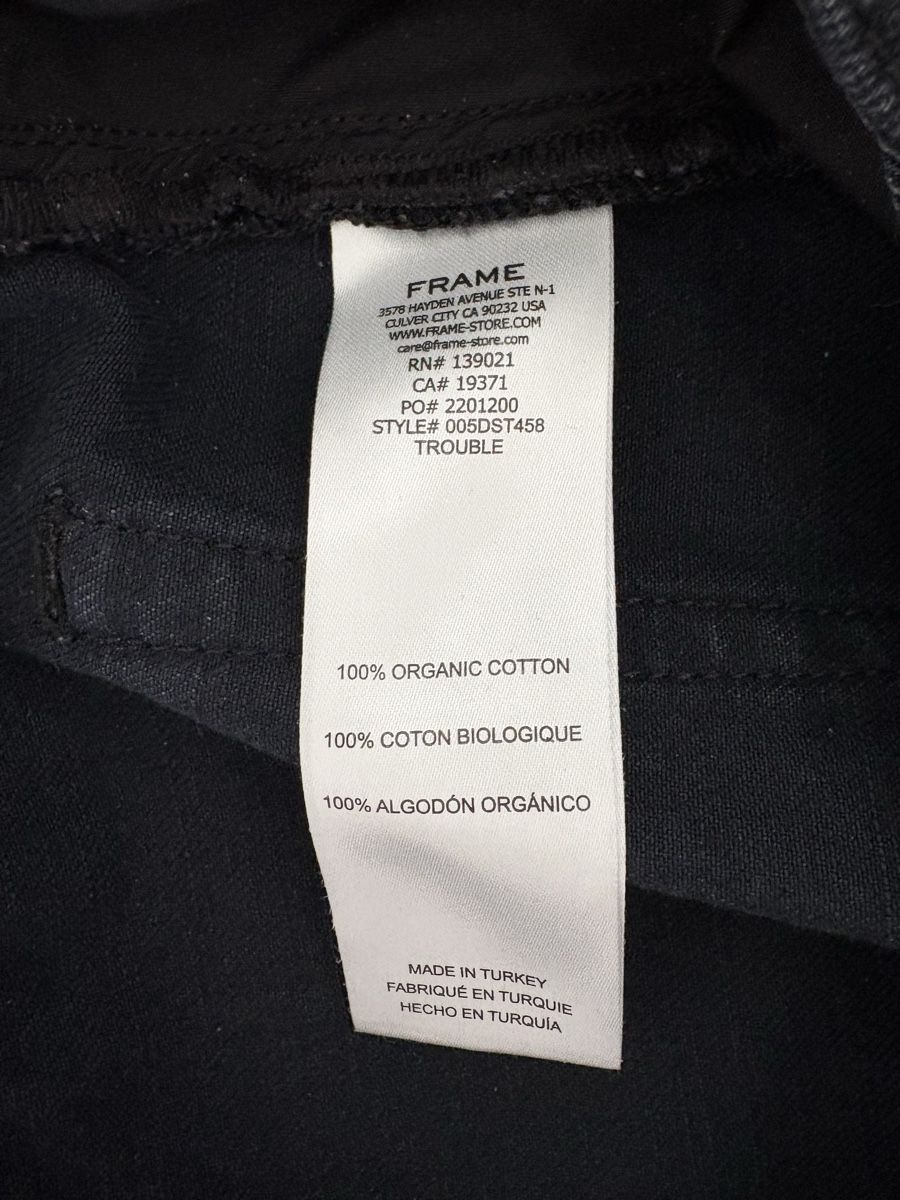 Pantaloni: Frame Jeans Shorts schwarz Gr 27 – Usato da Basel venduto da goofy2011 3
