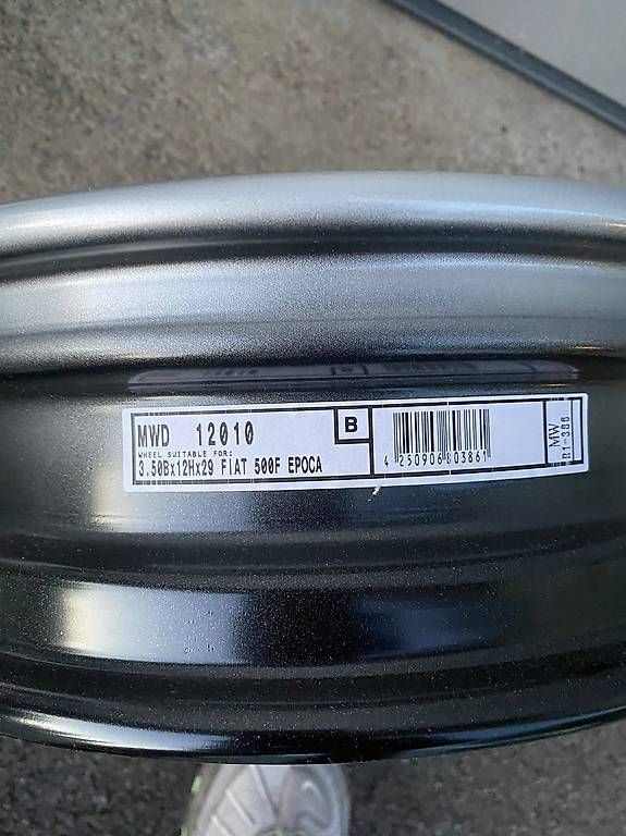 Fiat Cerchioni: Fiat 500F felgen Neu !!!! – Usato da Dübendorf venduto da jantar1985 2
