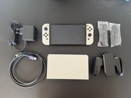 Nintendo Switch OLED weiss