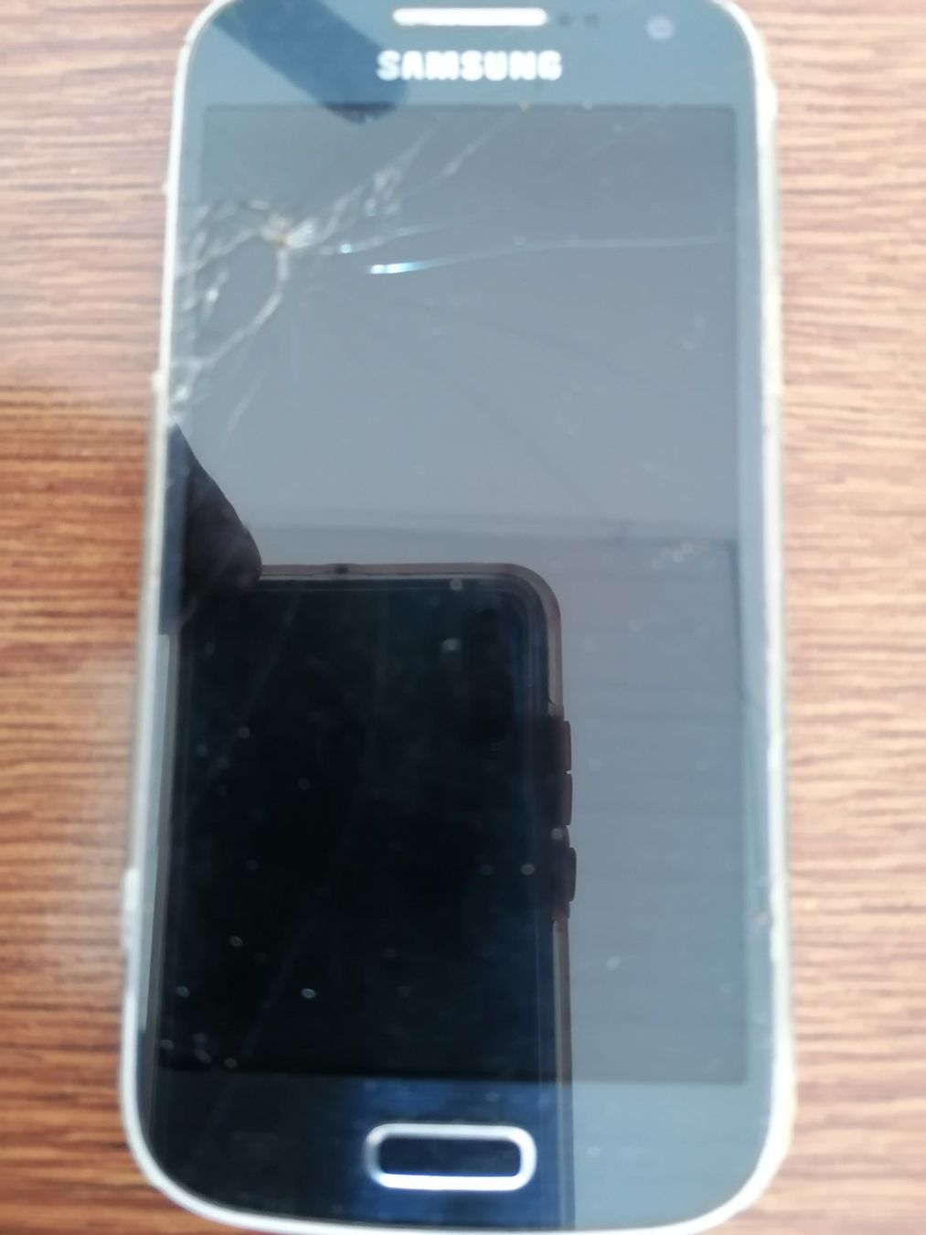 Samsung Telefoni cellulari / Smartphones: Samsung Natel – Difettoso da Geroldswil venduto da Dirici 2