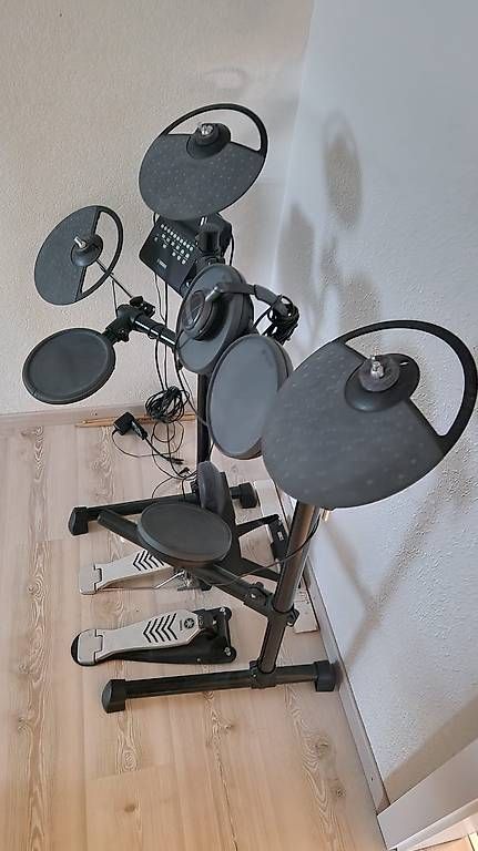Strumenti musicali: Batterie électronique Yamaha DTX 450K – Usato da Montcherand venduto da cin_7lrq