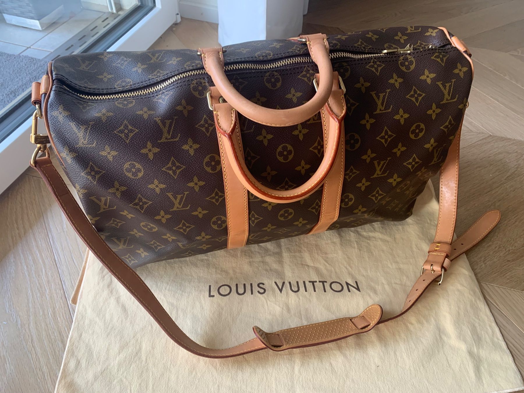 Louis Vuitton Borse: LOUIS VUITTON keepall 45 bandoulière monogram weekend bag – Usato da Zürich venduto da Angela_Fashion_Lover