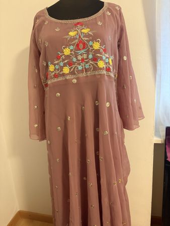 Promkleid bestickt lila handgemachte 