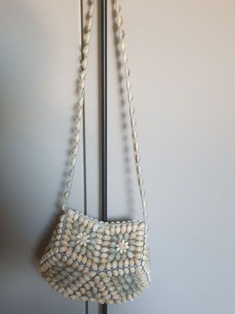 Tasche aus Muscheln