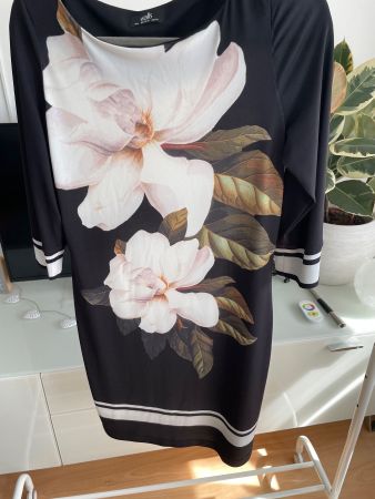 Wallis hübsches Kleid mit Blumenprint Gr 36-38 neu