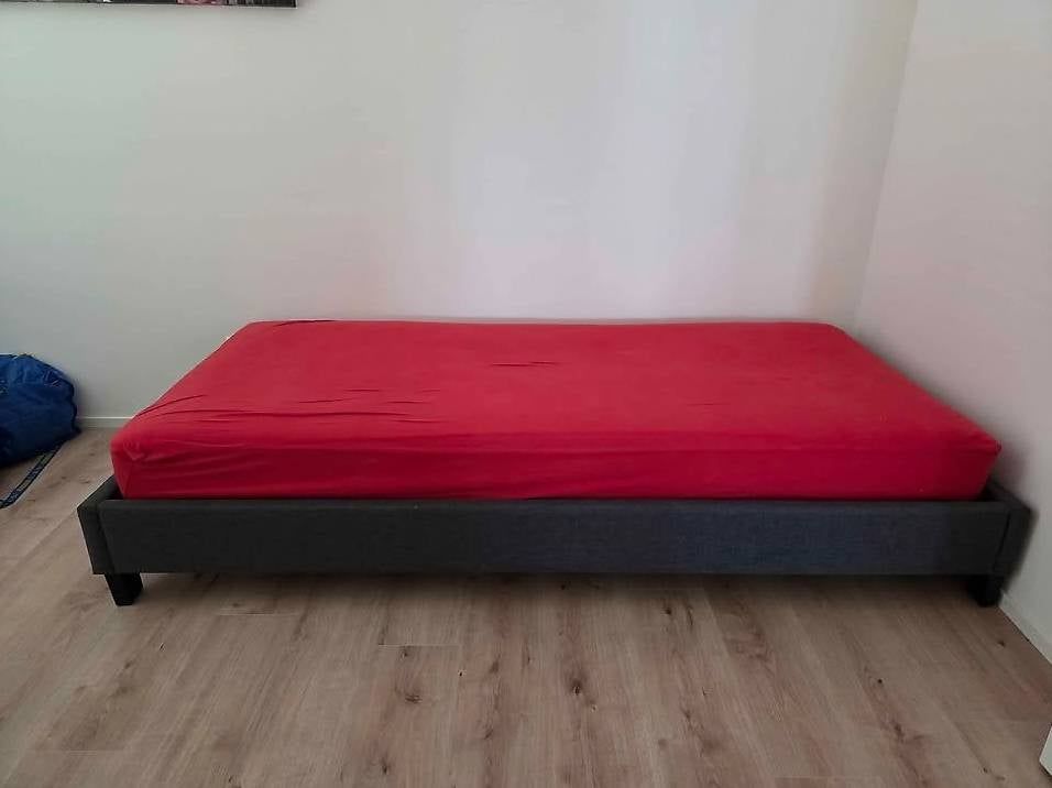 Letti: Bett inkl. Matratze 90 x 200 – Usato da Bellmund venduto da Nimu03