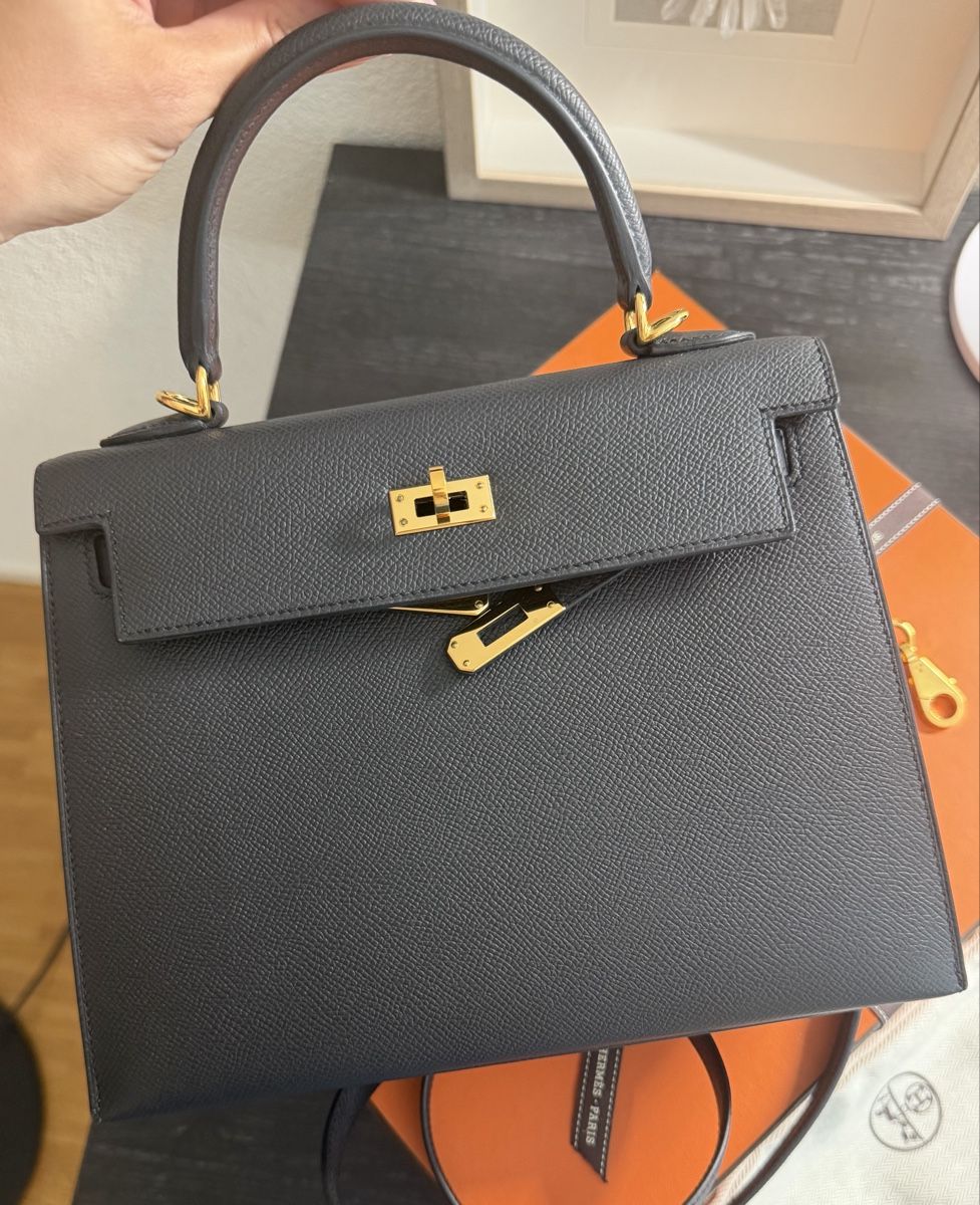 Hermès Sacs femmes: HERMÈS Kelly 25 – Neuf (Voir description) à Pfäffikon SZ par happy.life