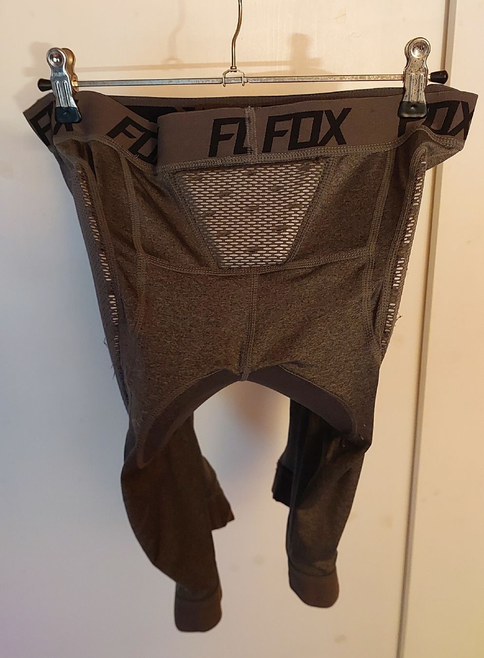 Fox Pantaloni: Fox MTB Shorts – Nuovo (secondo la descrizione) da Brunnen venduto da CHOUCHOU. 1