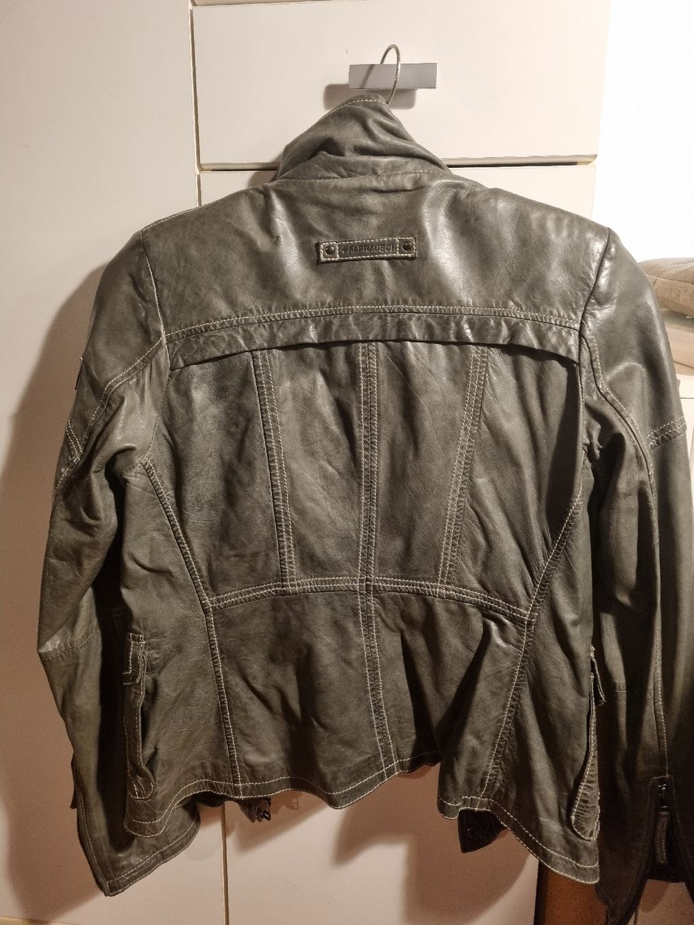Alprausch Giacche: Lederjacke Alprausch – Usato da Niederried Interl venduto da Nicnag007 2