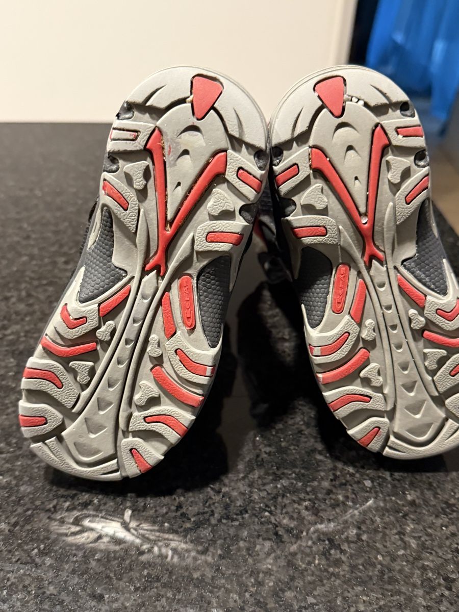 Scarpe per ragazzi: Shoe bundle- size 26-27 – Usato da Adliswil venduto da cla_9qpg 6