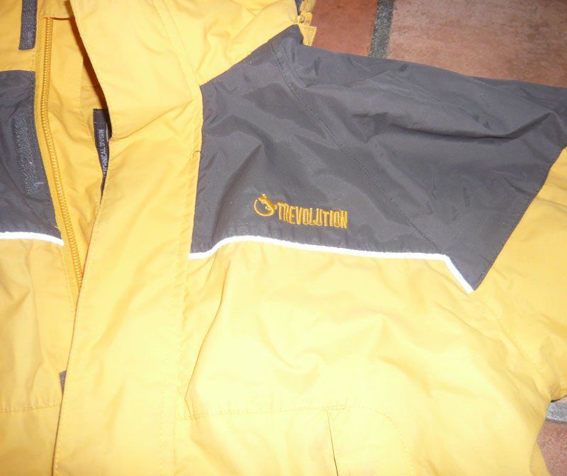 Trevolution Jacken & Mäntel: Kinderjacke Trevolution Gr 134-140 – Gebraucht aus Ruggell von Btt 2