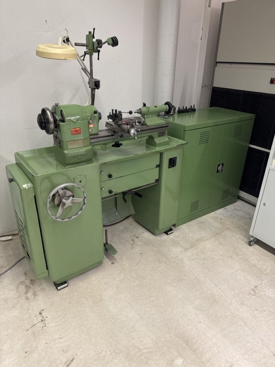 Schaublin Toutes les machines: Tour de précision SCHAUBLIN 102 sur socle avec accessoires – D'occasion à Aarberg par SNMachines