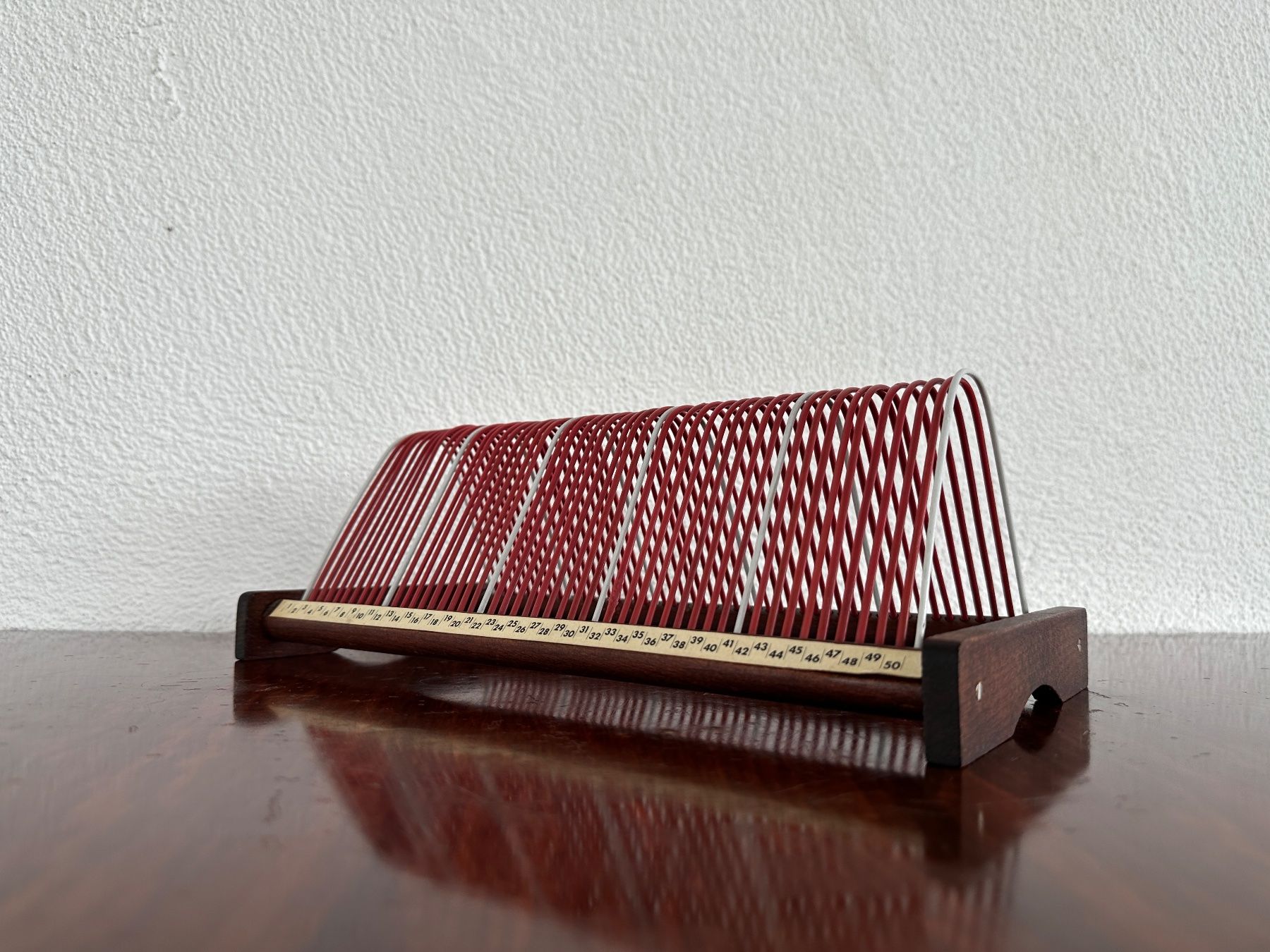 Instrumenten-& Notenständer: Vintage Schallplattenständer – Gebraucht aus Zürich von frauflufelberg 2