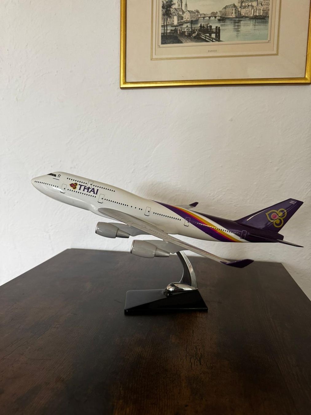 Boeing Kit di modellismo & Modellini statici: Thai Airways Boeing 747  Model – Usato da Effretikon venduto da jazz.pi