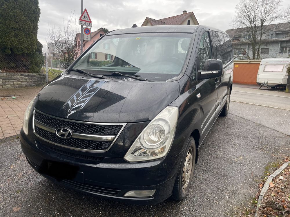 Hyundai H-1 Starex 8-Plätzer ab MFK