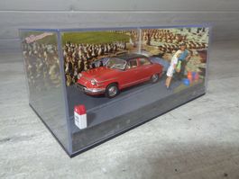 Altaya 1:43 Diorama Classic Car Panhard PL 17
