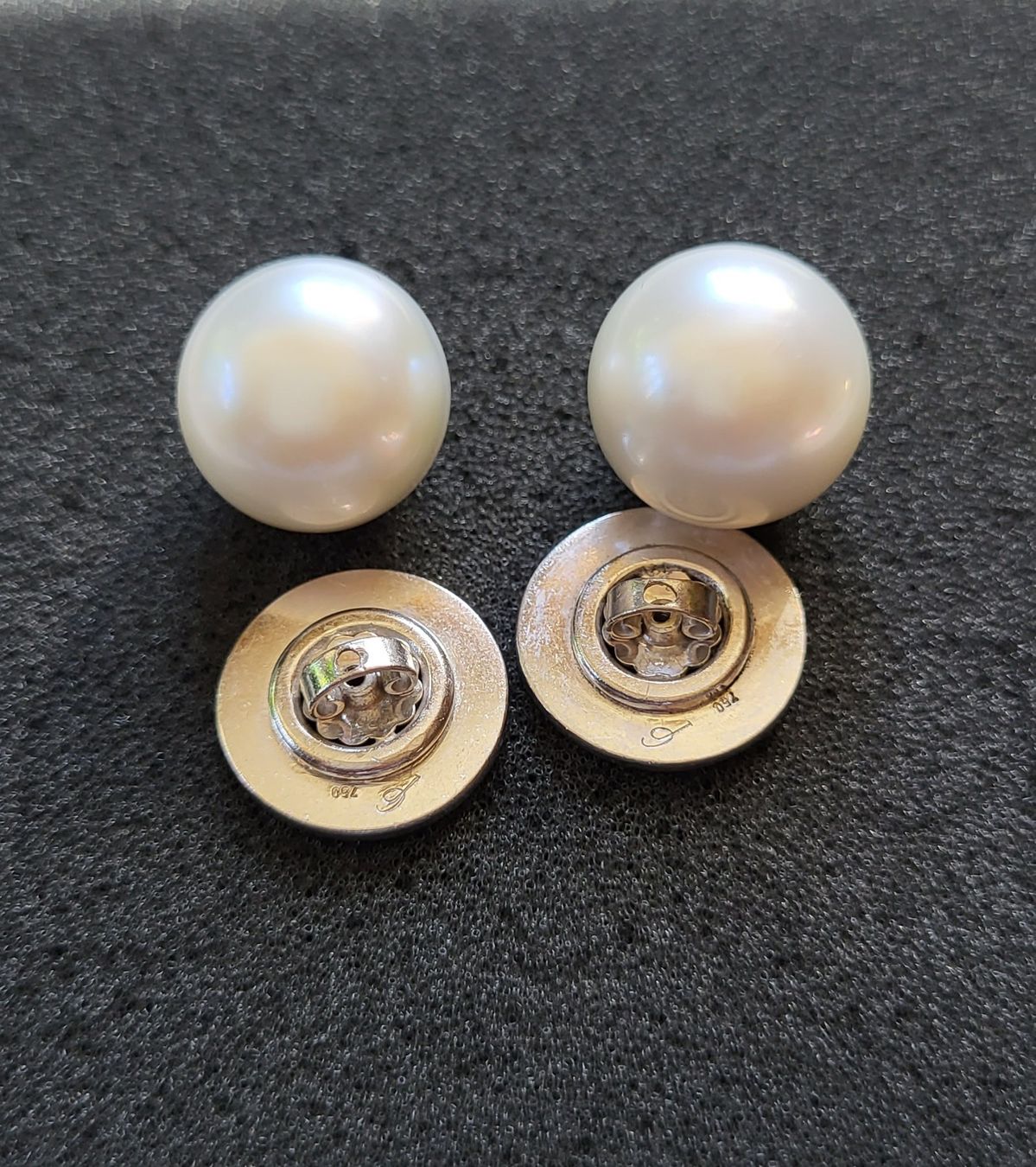 Ohrringe & -stecker: Gold 750 Massiv Perlen Ohrstecker 18 Karat – Gebraucht aus Wald ZH von Dasilver 4