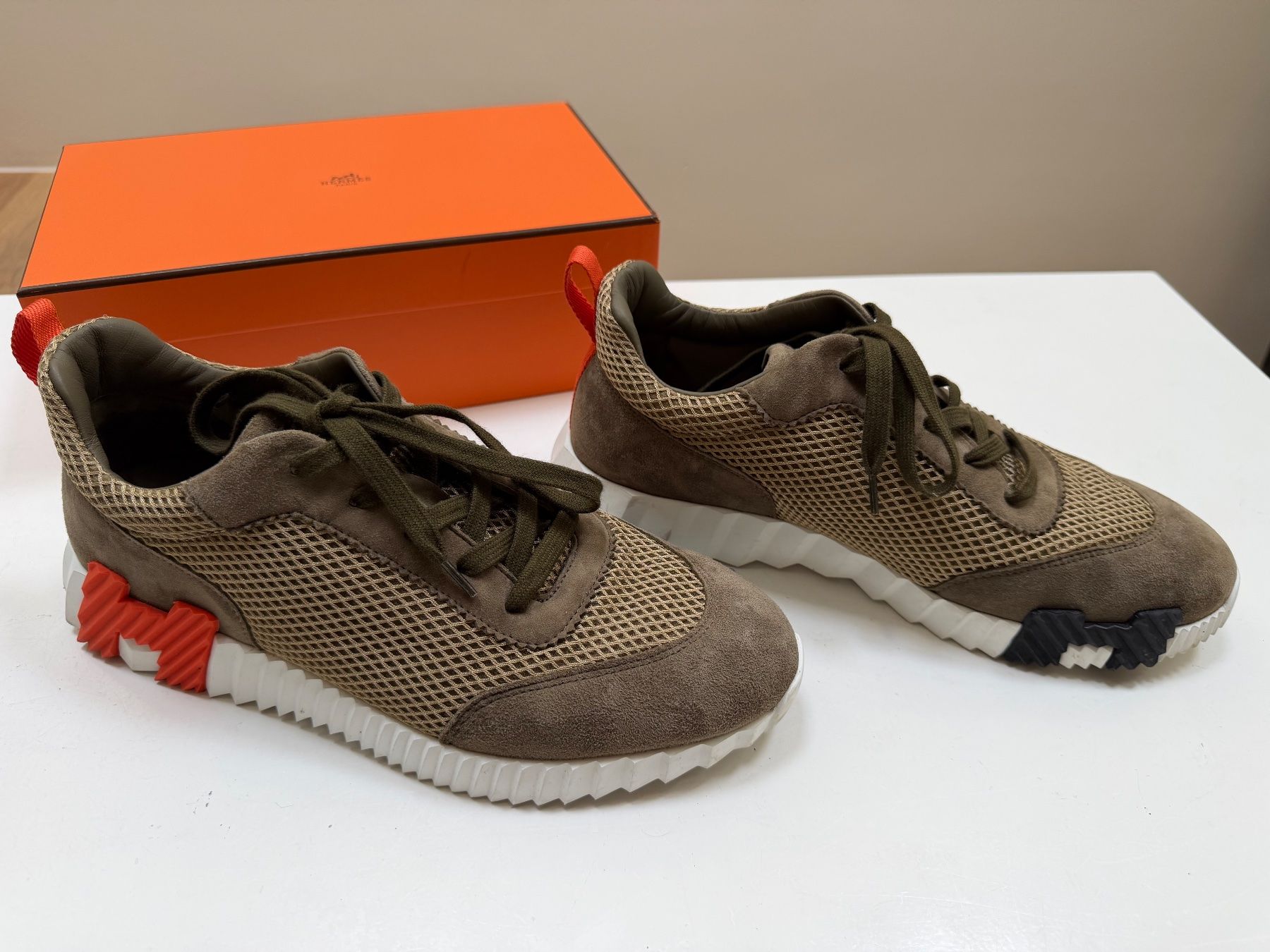 Hermès Chaussures hommes: Hermes Bouncing Sneaker (42) – D'occasion à Zürich par Falconking 4