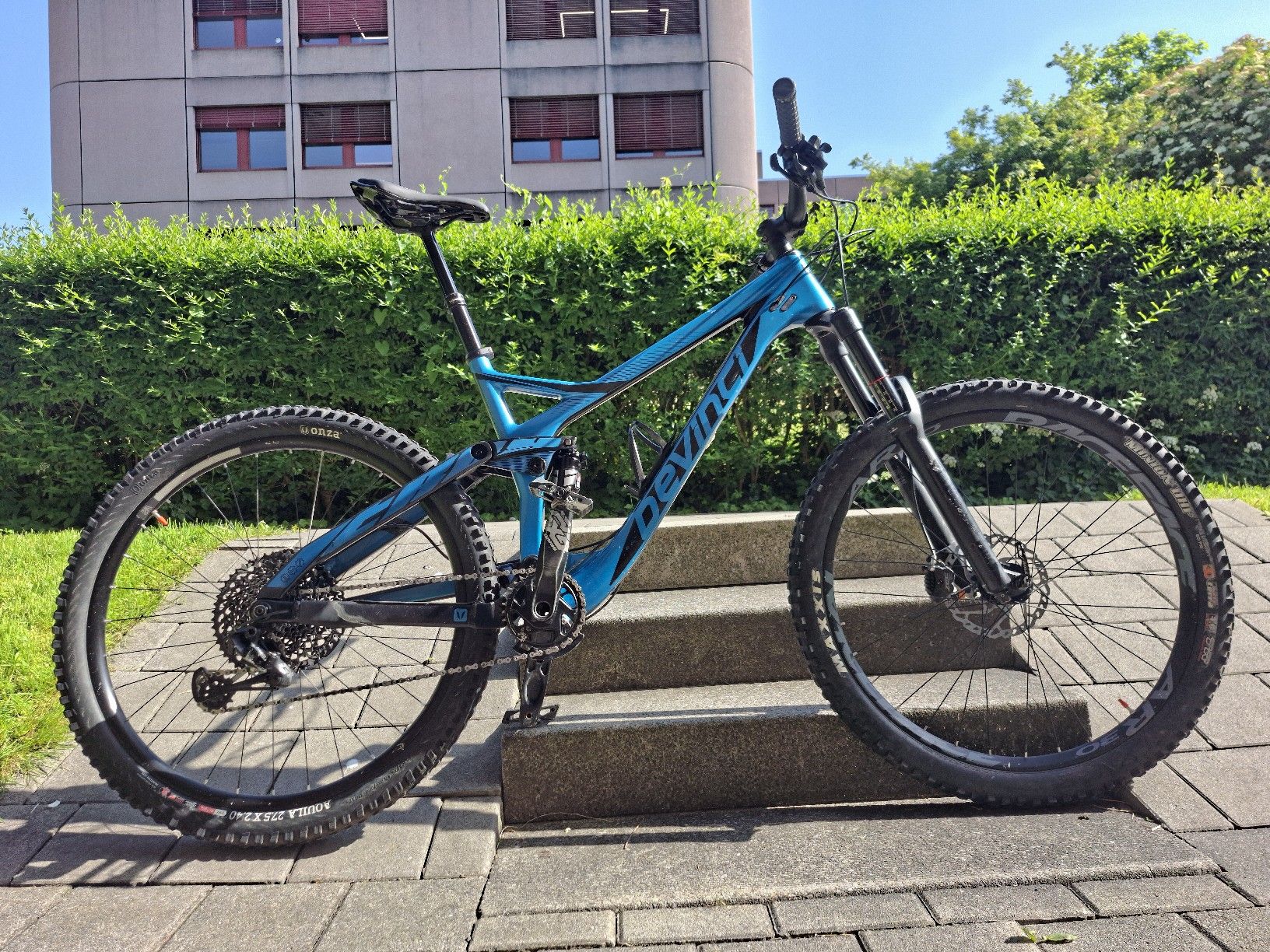 Biciclette: Full Carbon MTB der Marke Devinci – Usato da Zug venduto da Simao123