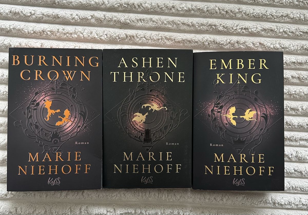 Libri: Borning Crown Trilogie - Marie Niehoff – Nuovo e nell'imballaggio originale da Lausen venduto da vxnij 1