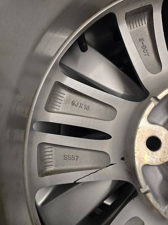 Pneus & Kompletträder: Hyundai ix20 Sommerräder – Gebraucht aus Fislisbach von adnan.arshad84 2