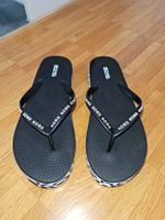 Michael Kors Flip-Flops