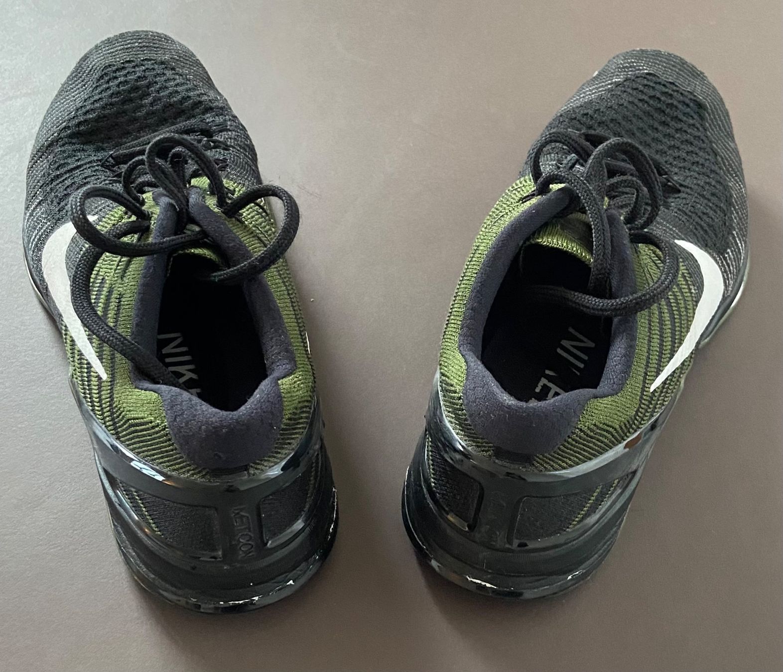 Scarpe da donna: Turnschuhe Nike, Gr. 40.5 – Usato da Zürich venduto da a75 3