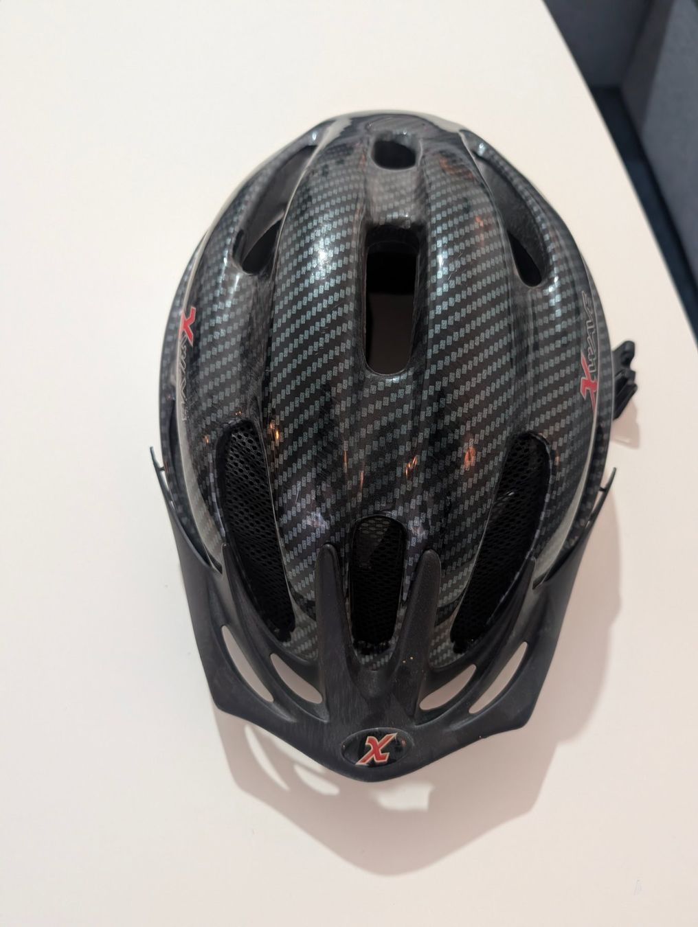 Casques: Bike Helmet – D'occasion à Genève par ssc263 1