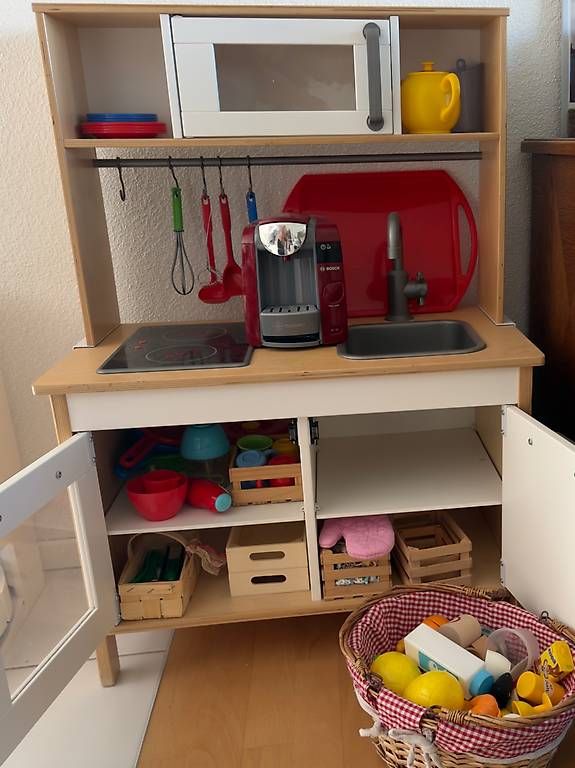 Ikea Spielzeuge: Ikea Küche – Gebraucht aus Bassersdorf von andrecandeias