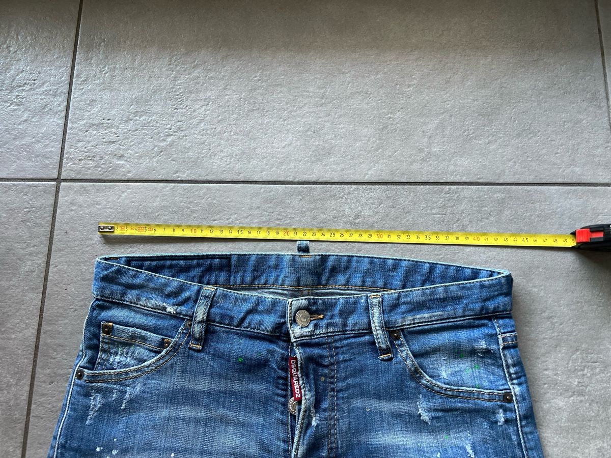 Dsquared2 Jeans: Dsquared2 Sid Vicious shorts jeans uomo 48 – Gebraucht aus Mendrisio von fly_9wzx 4