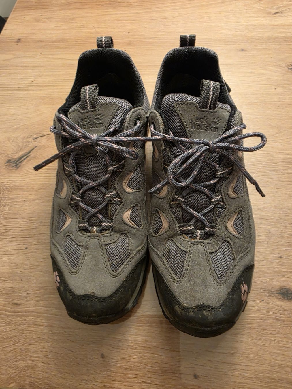 Jack Wolfskin Scarpe da donna: Jack Wolfskin Wanderschuhe  – Usato da Honau venduto da Luzernerli70