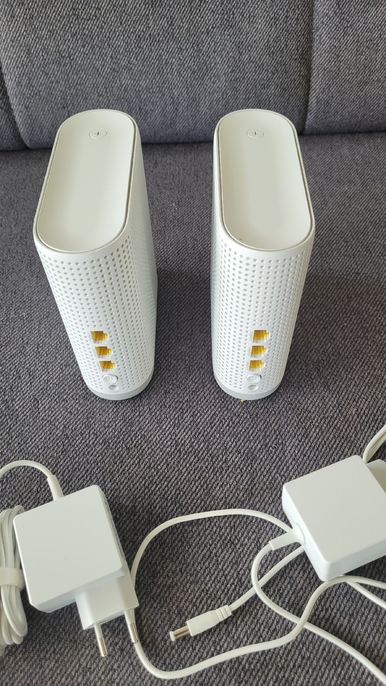 Swisscom WiFi: 2x Swisscom WLAN-Box 3, mit Netzteilen – Usato da Ebikon venduto da Bole6 1