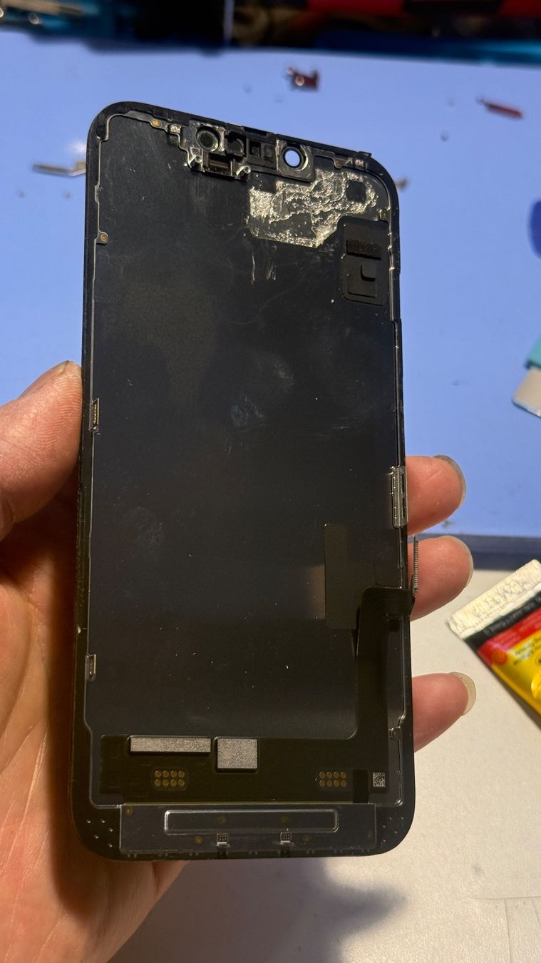 Apple Telefoni cellulari / Smartphones: Ecran original fissuré pour iPhone 14 – Usato da Morges venduto da DA-repa 4