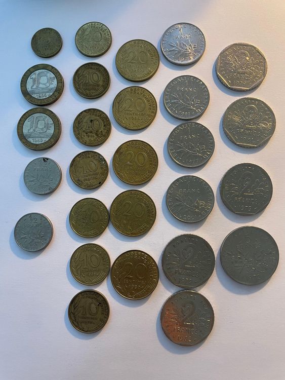 10 Pièces De Monnaie Anciennes De L'Équateur - Collection Centavos Années 1988
