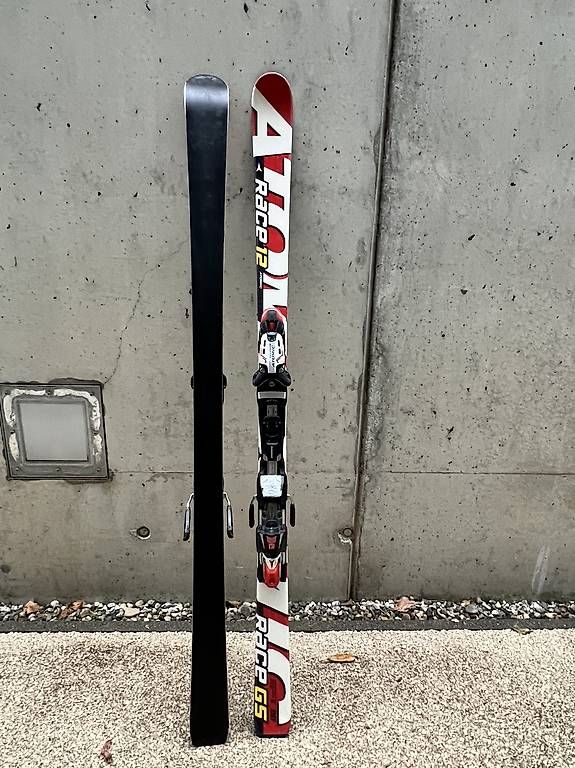 Atomic Sci: Ski atomic 151 cm – Usato da Faoug venduto da schneesauser 1