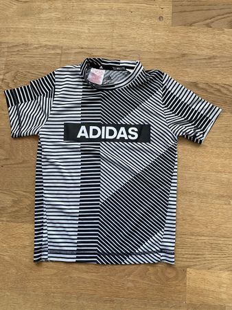 Adidas Kinder T-Shirt kurzarm CLIMALITE 5-6 Jahre, 110/116