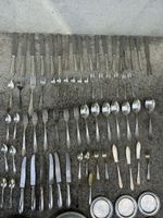 Zinn und viele versilberte Besteck 