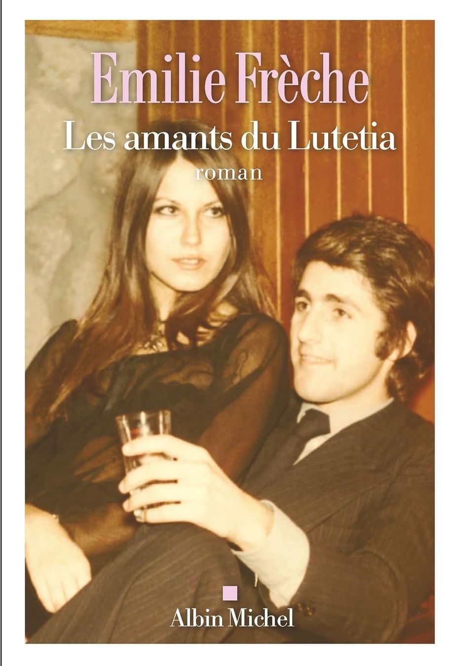Libri: Les amants du Lutetia – Usato da Neuchâtel venduto da Dualseele