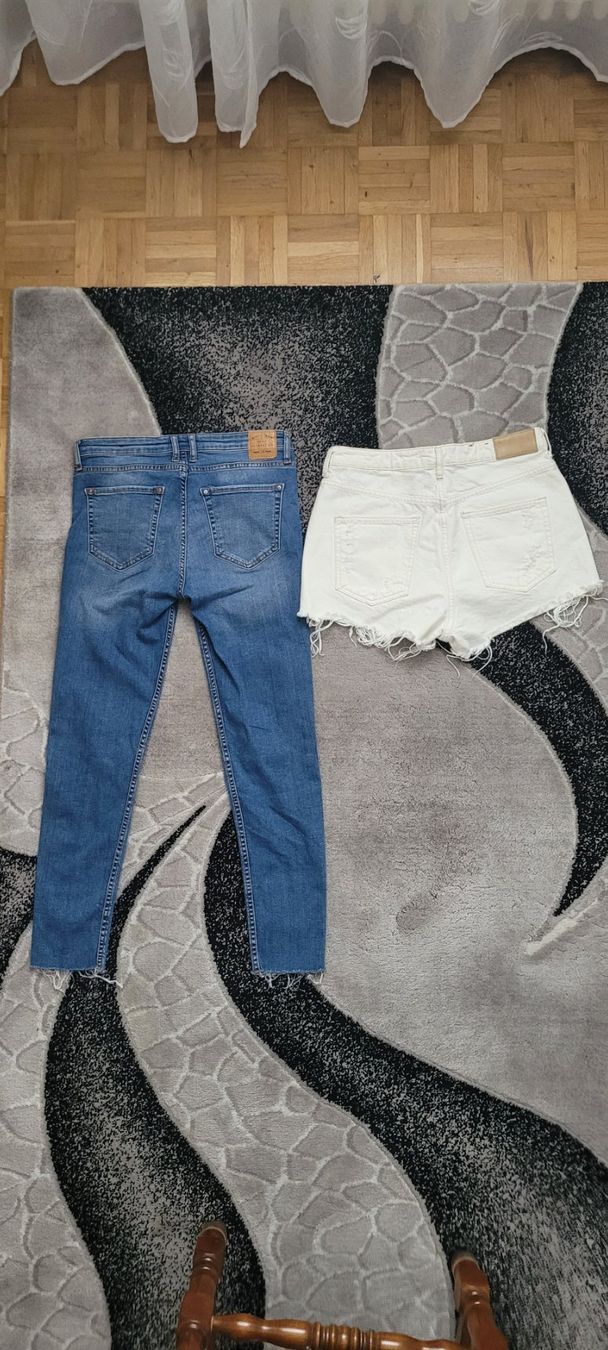 H&M Lotti di vestiti: Pantalon MNG et Short  H&M jean/coton / taille 38 – Nuovo (secondo la descrizione) da Vevey venduto da x_y_f 2