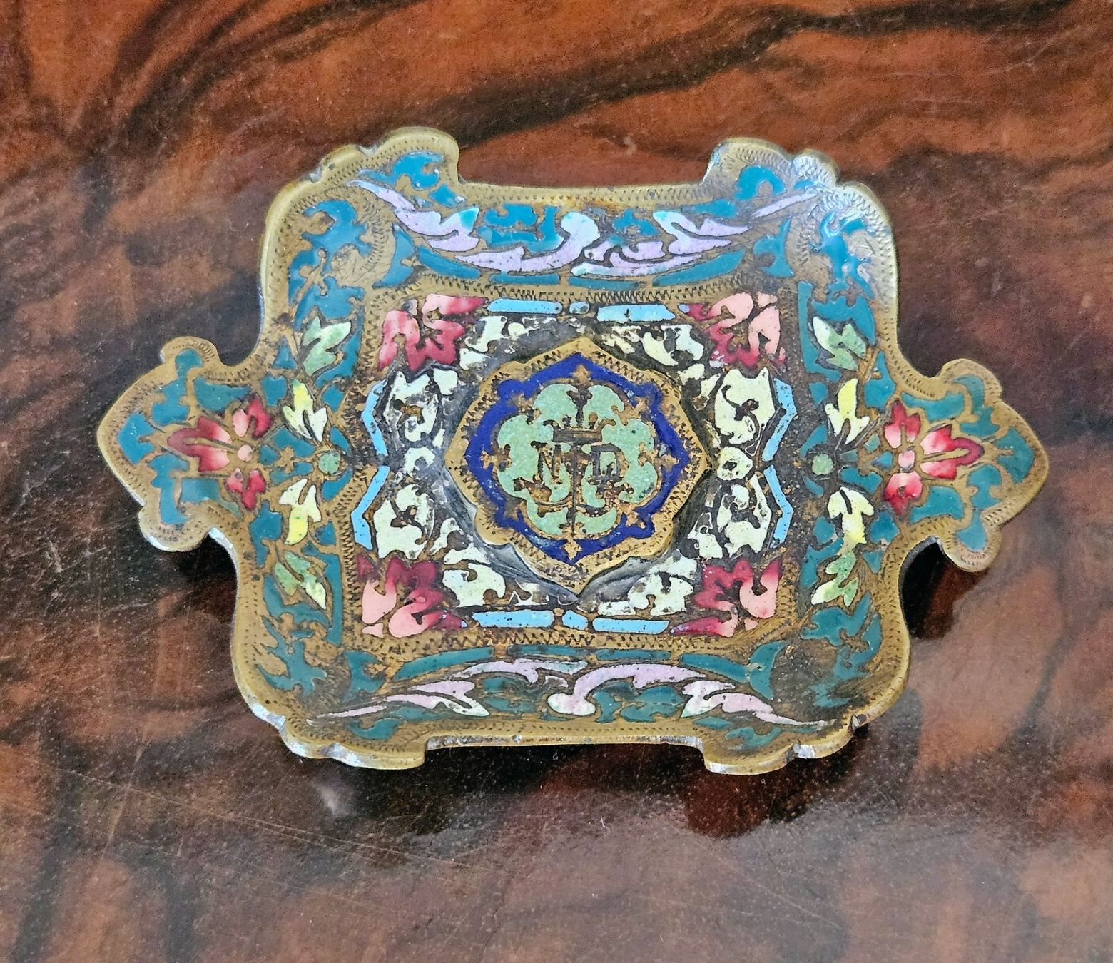 Sculture & Statue: Cloisonné Aschenbecher um 1900, HNDL – Usato da Lugano venduto da Numisartes 1