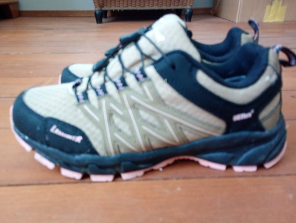 Chaussures femmes: Landrover Schuhe – D'occasion à Gelterkinden par leo_9z8m 1