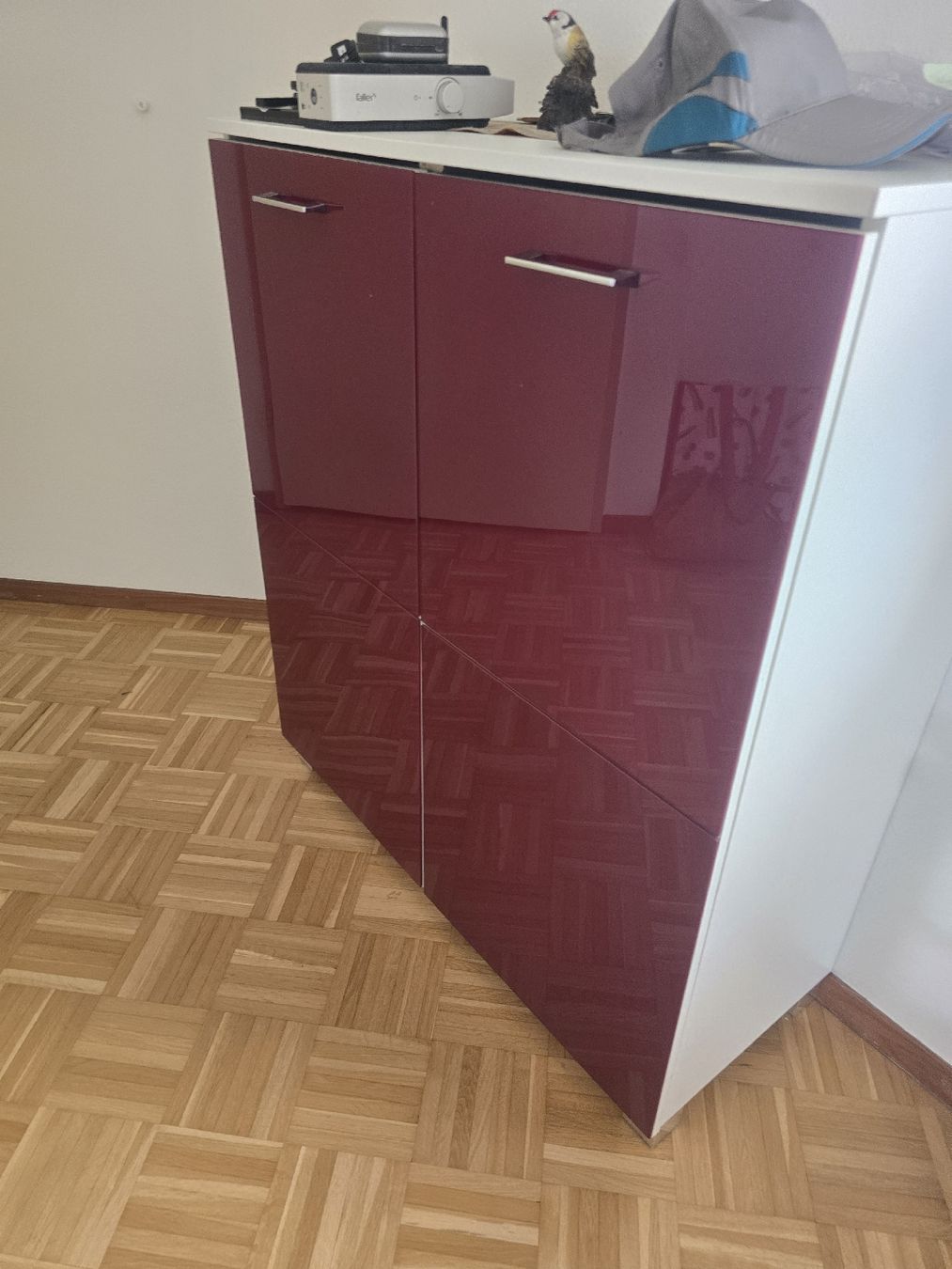 Armadi: Sideboard dunkelrot Hochglanz – Usato da Kriens venduto da faebri 1