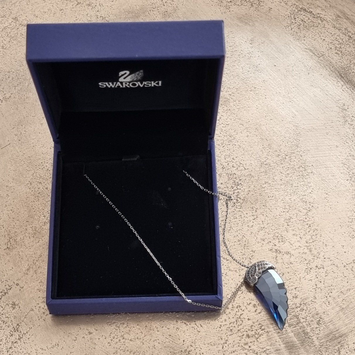 Ketten: ORIGINAL Swarovski Kette – Neu und originalverpackt aus Frauenfeld von Bleeddragon 1