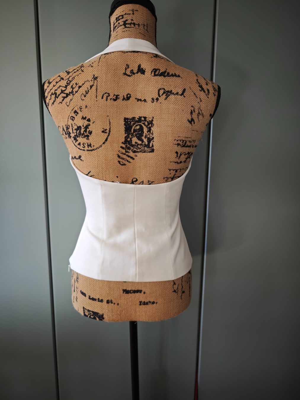 Mango Top: Mango Top, rückenfrei, off-white; Gr. 36 – Usato da Uetikon am See venduto da AJV63 2
